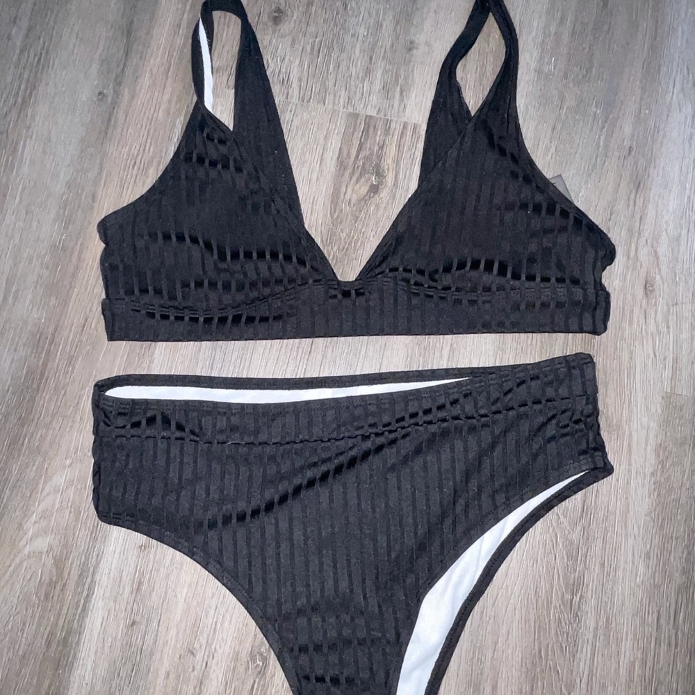 Swim suit